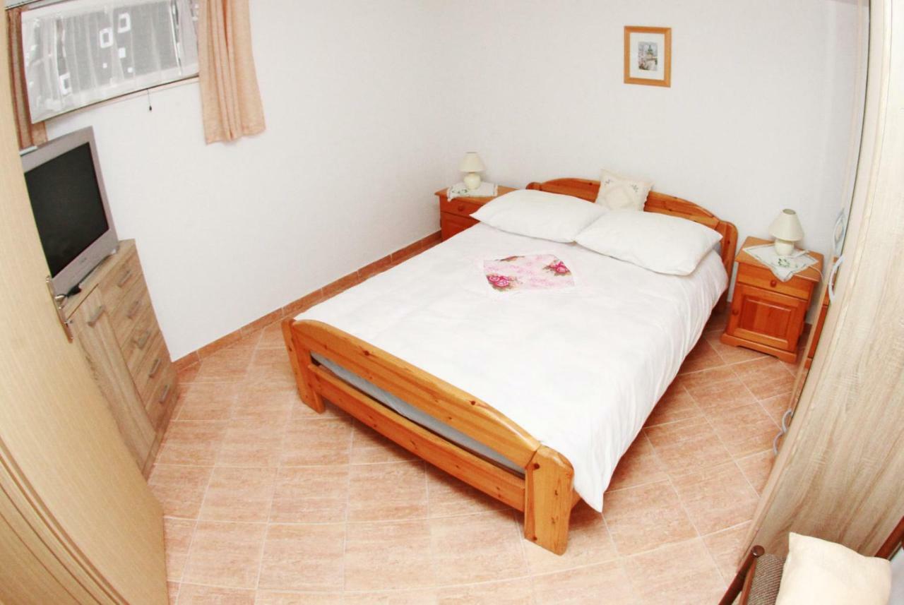 Raos Iva Trogir Exterior foto